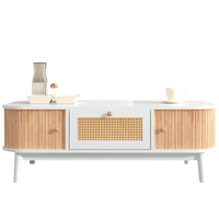Table basse en bois et rotin avec rangements – Cannage & rangements fermés 1