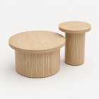 Table basse gigogne en bois design – Rondes en bois naturel, 2 tables